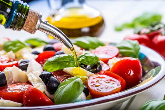 A Mediterranean Diet Reduces The Stroke Risk In Women